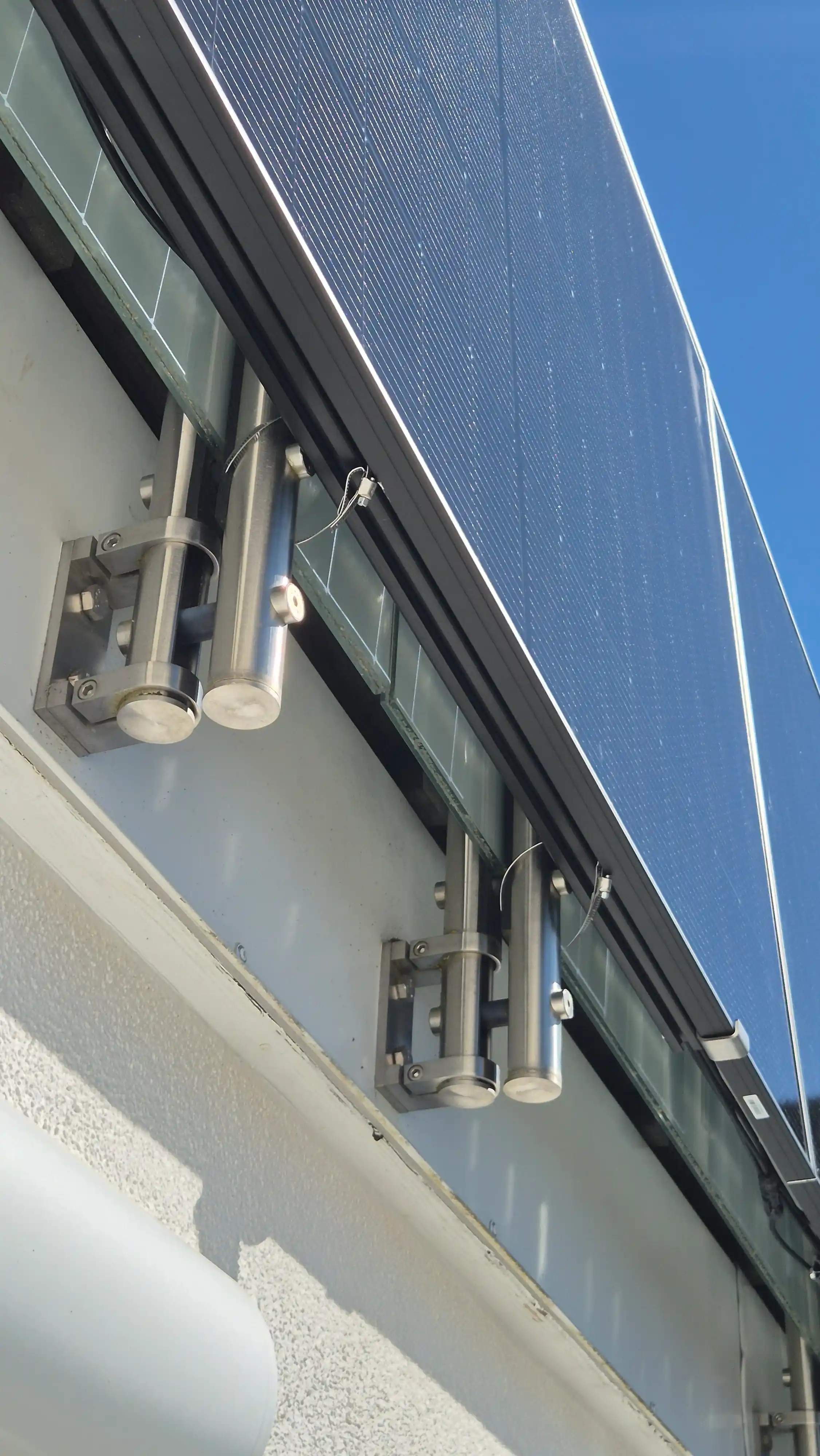 Glasbalkon Projekt 1 Unteransicht